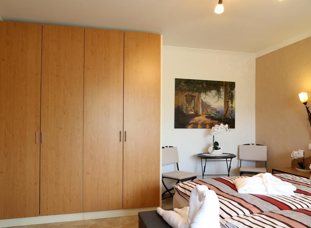 Fewo-Eifel-Mediterran Apartment ชาลเคินเมียเฮิน ห้อง รูปภาพ